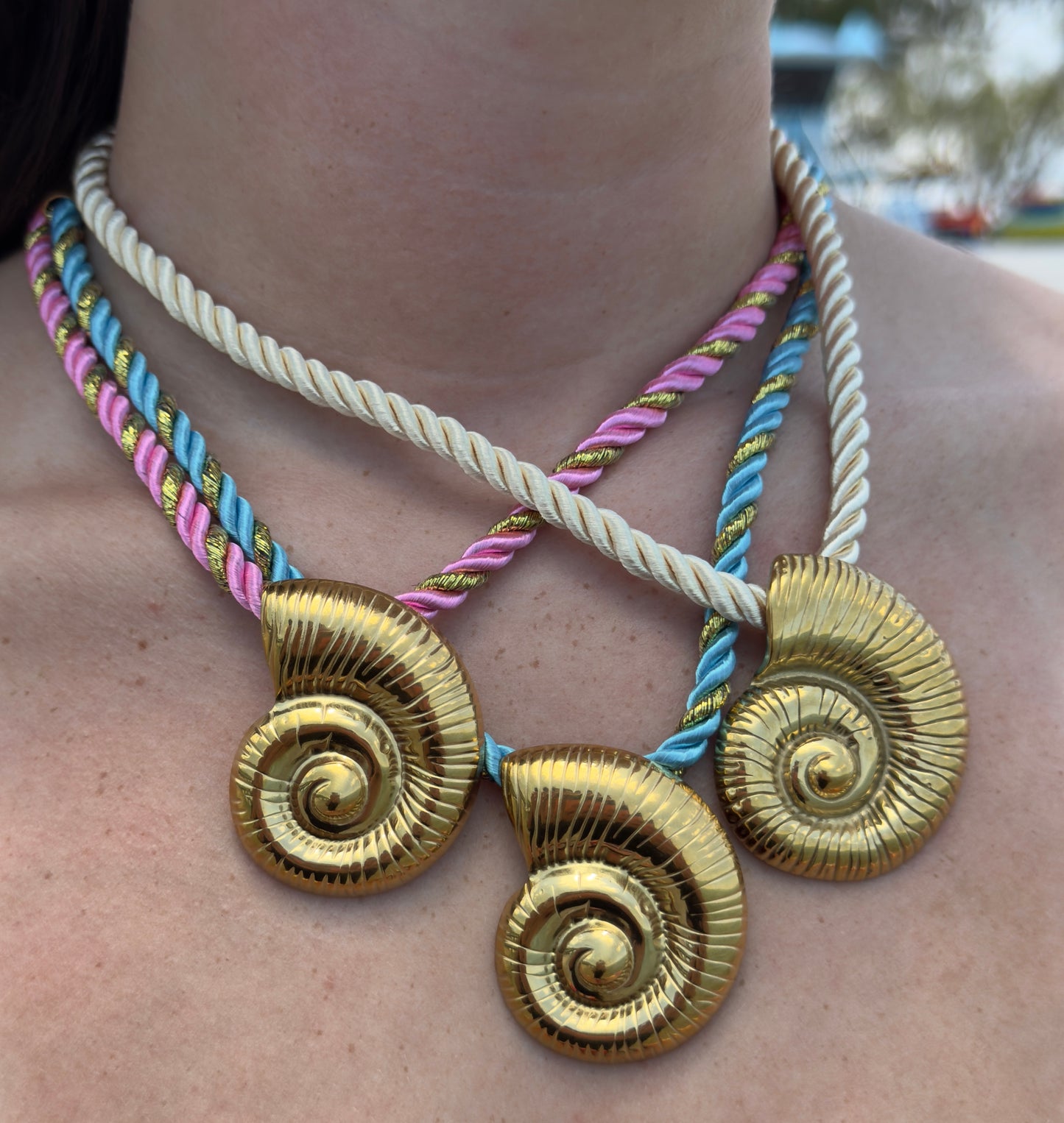 Waterproof Conch Shell Rope Necklace Hypoallergenic & Tarnish-Free Beach Jewelry for Women