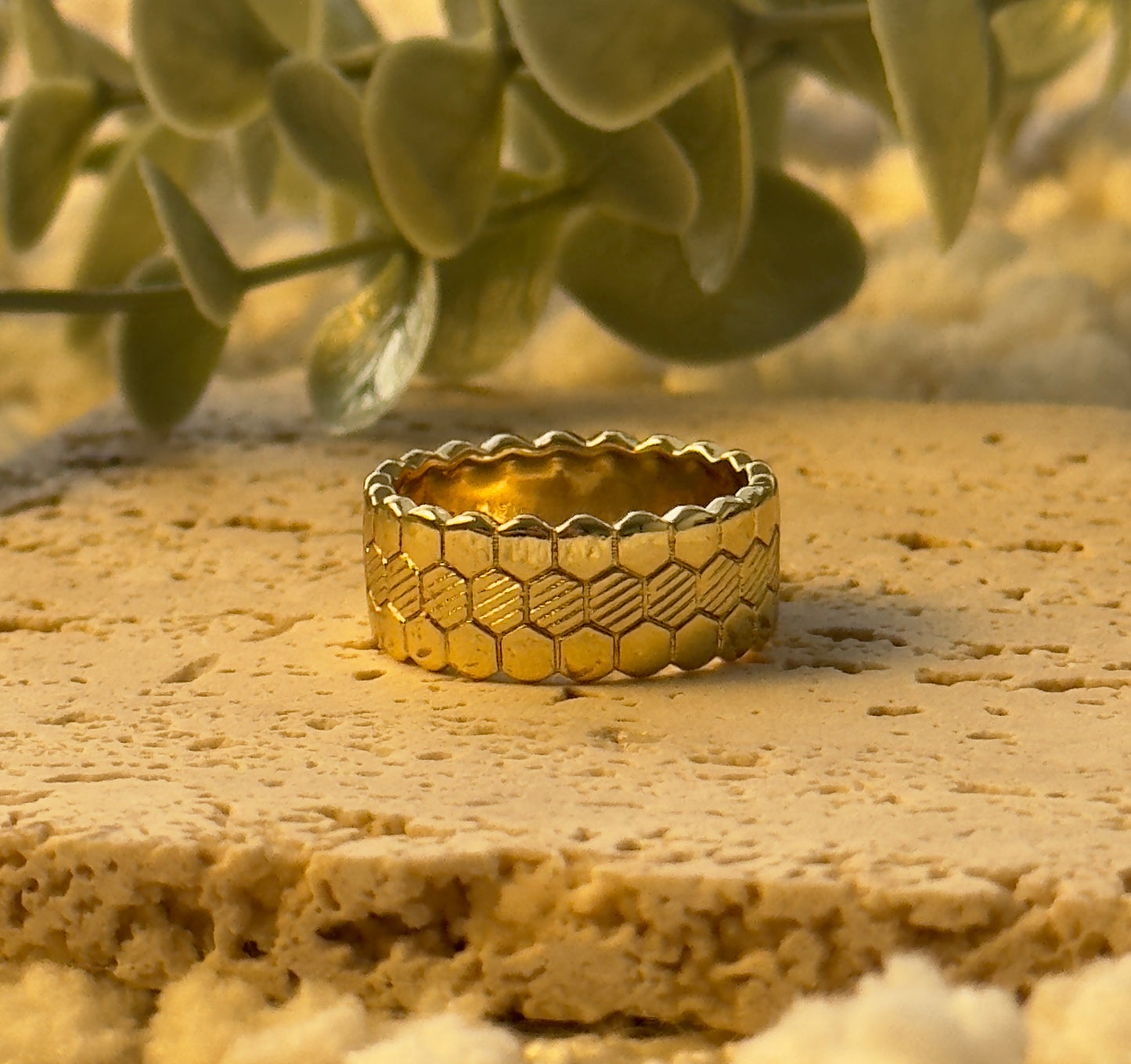 Honey Comb Band