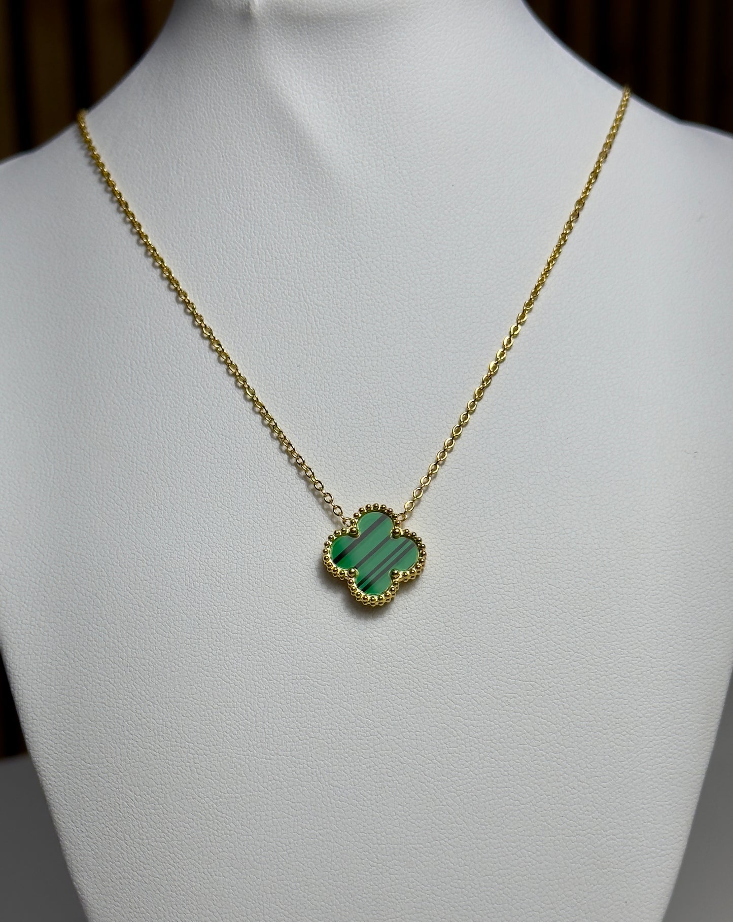 Cleef Single Clover Necklace