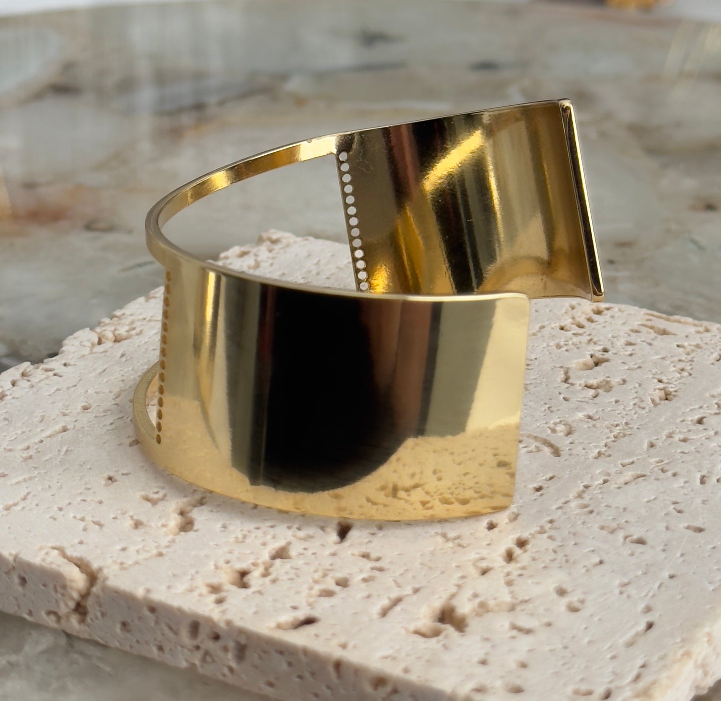 Open Design Cuff Bangle