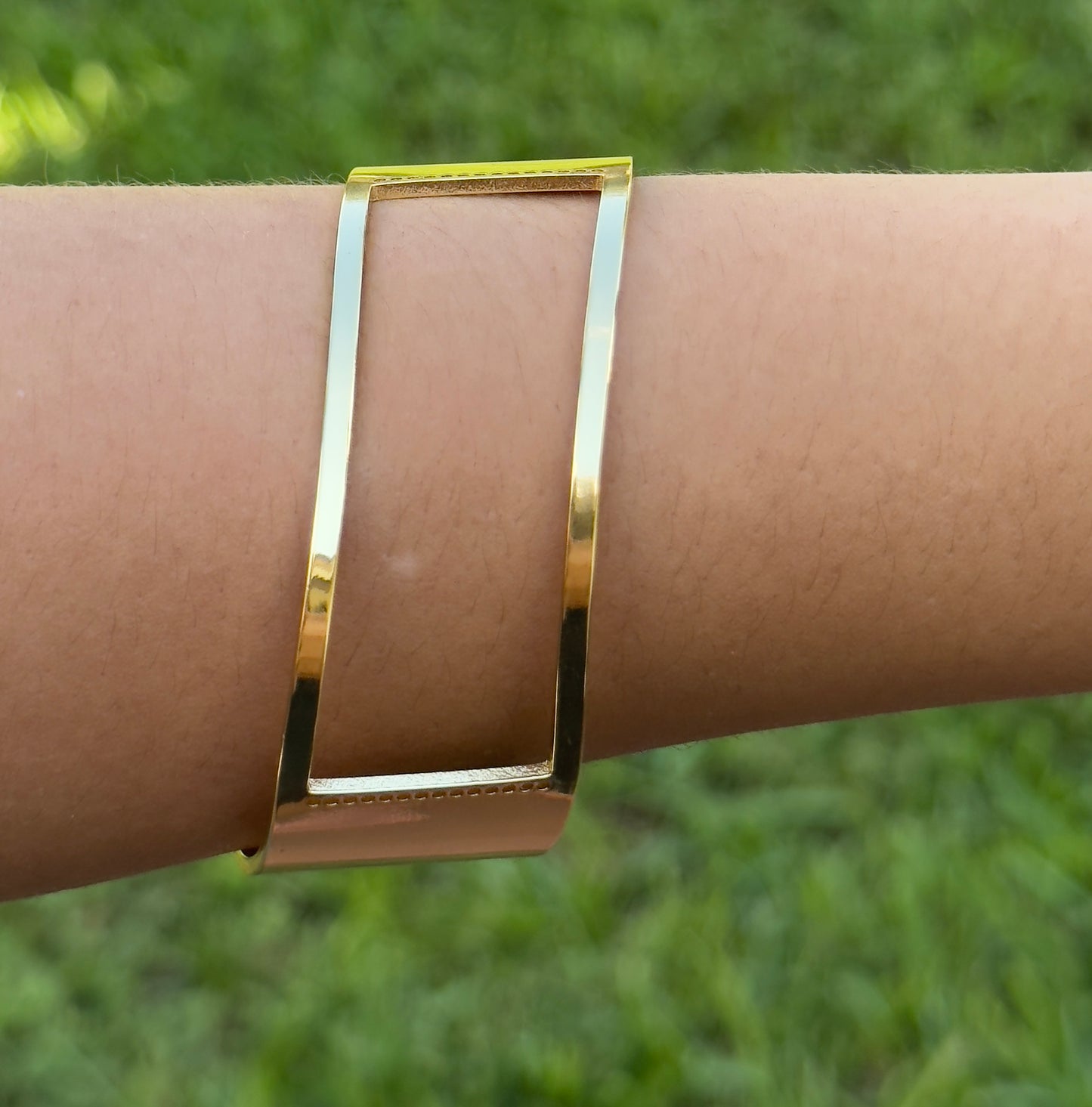 Open Design Cuff Bangle