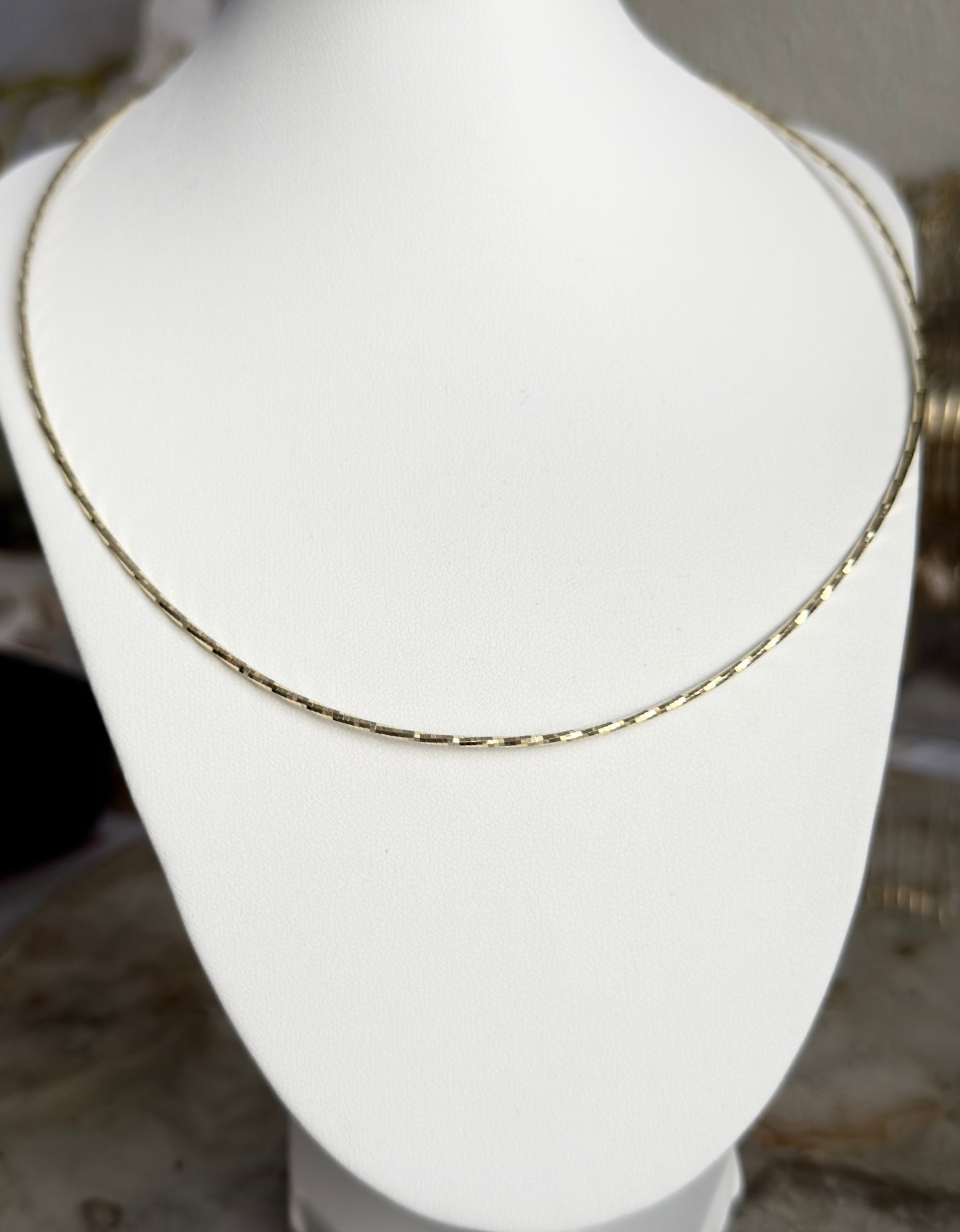 Textured Flexible Choker