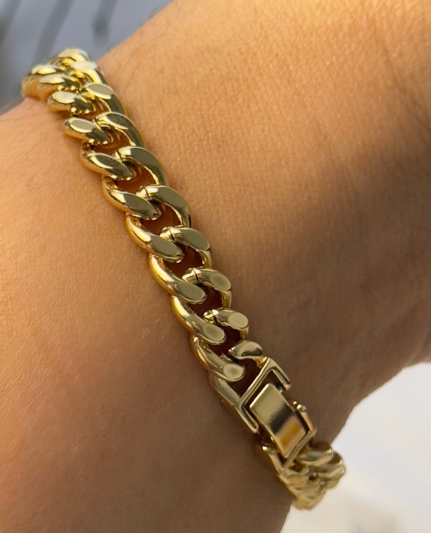 Cuban Link Bracelet ( 7MM)