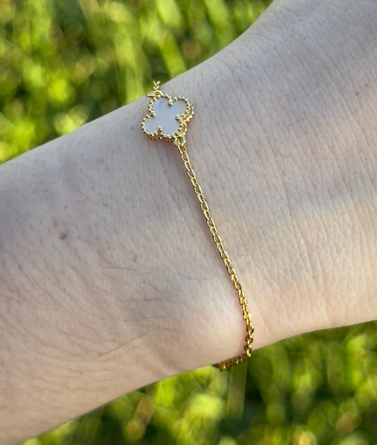 Single Clover  Bracelet (9MM Clover )