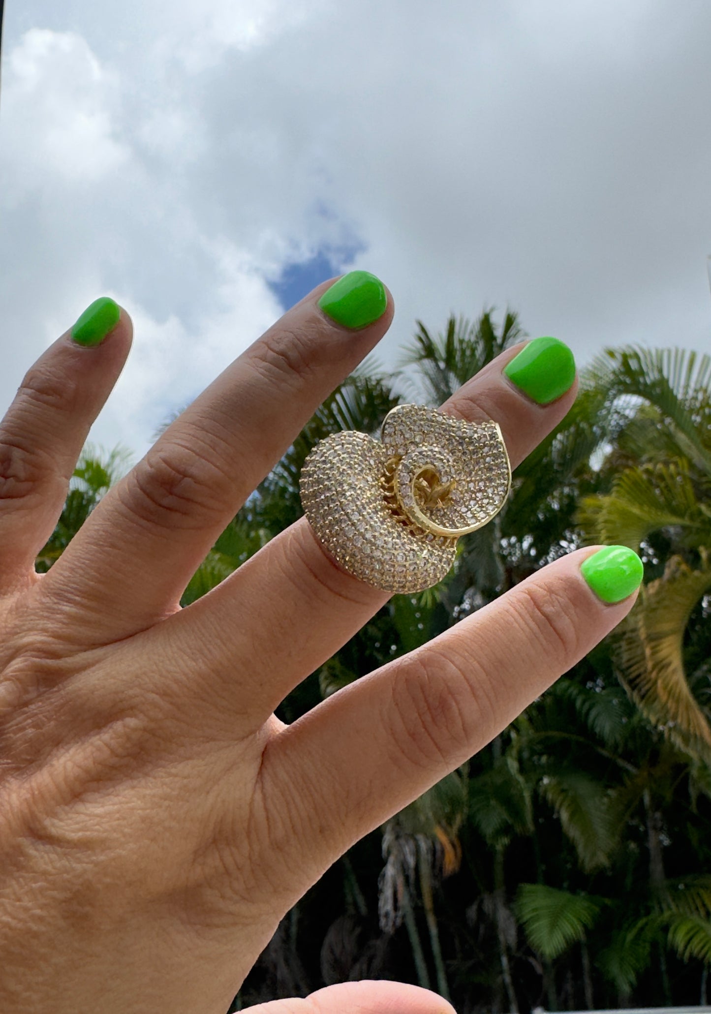 Zirconium Flower Ring