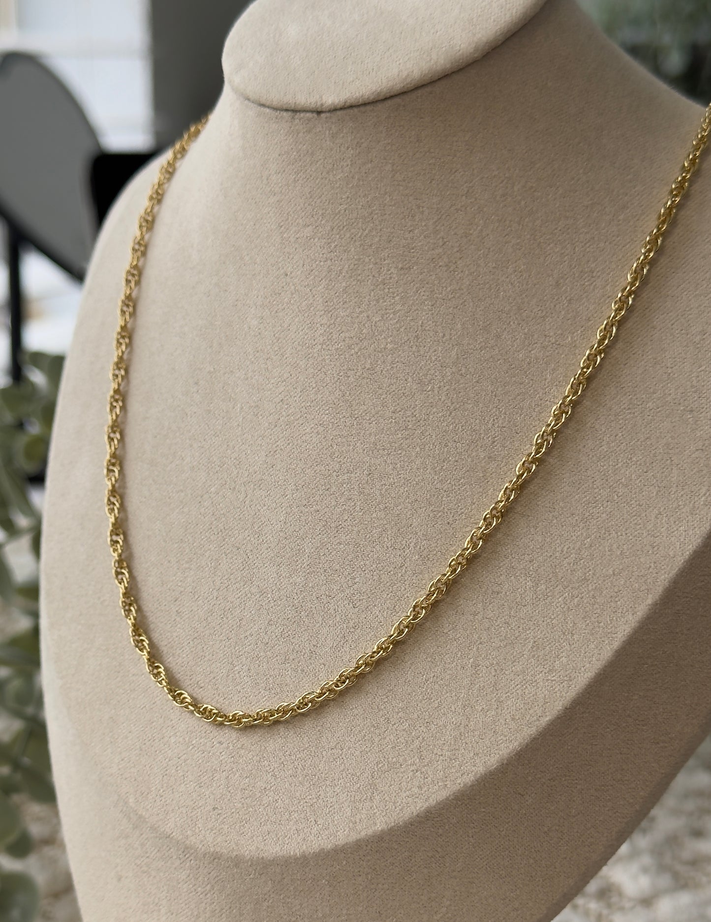 Medium Style Rope Necklace