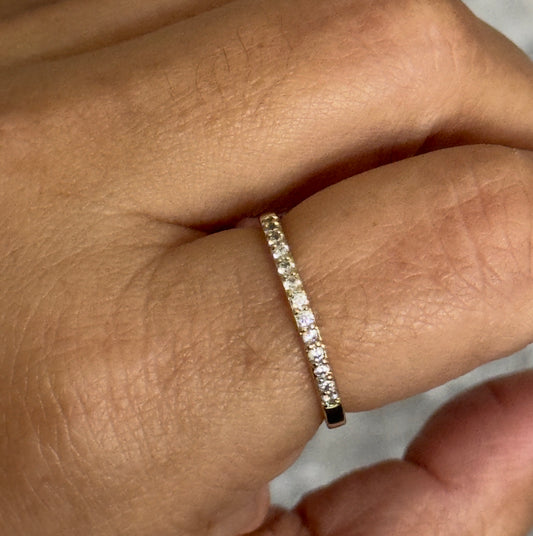 Minimal Sparkle Band Ring