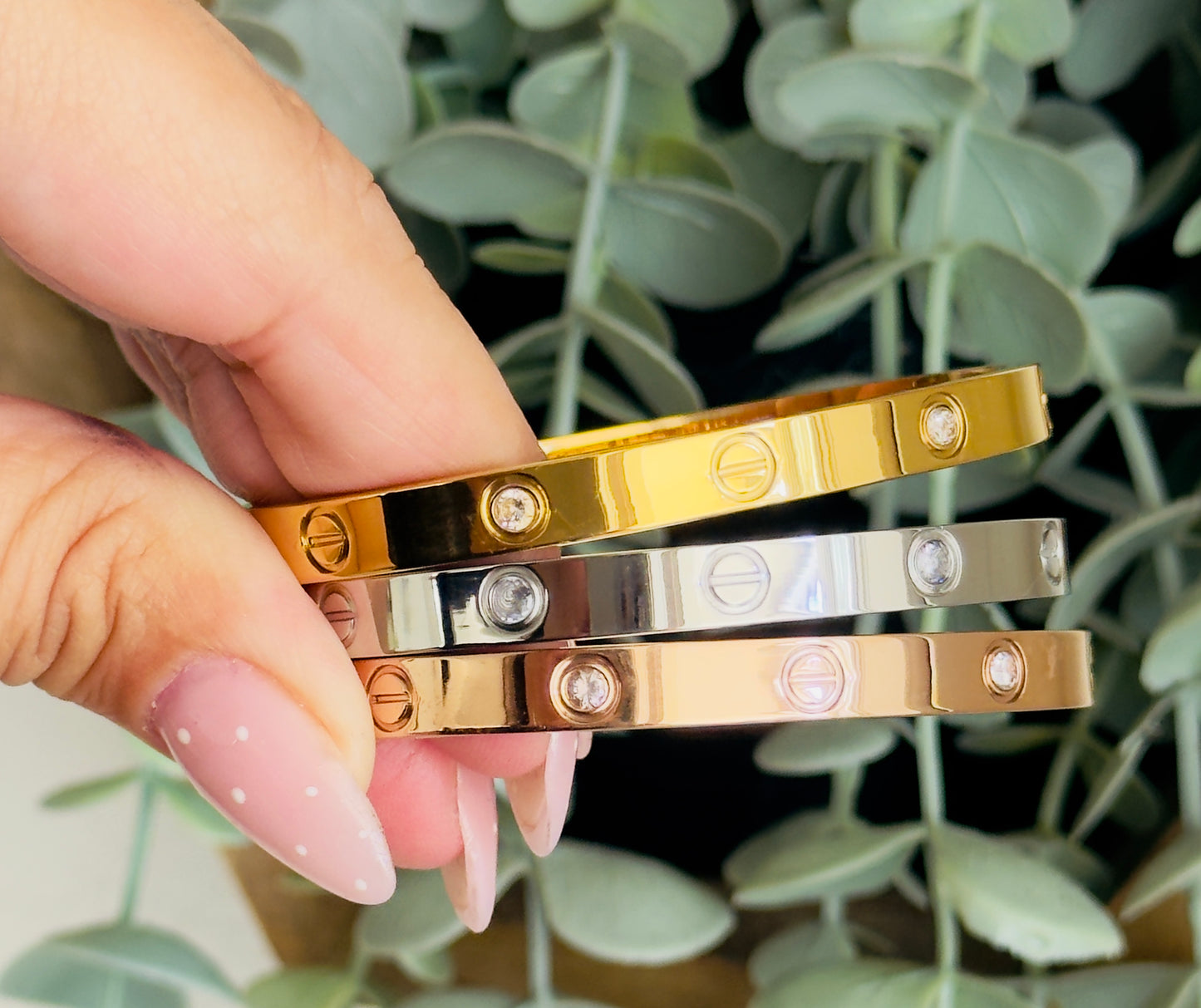 Screw Clip Lock Bangle