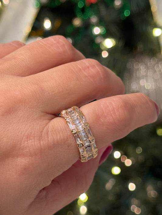 18kt Rose Gold Full Crystal Ring