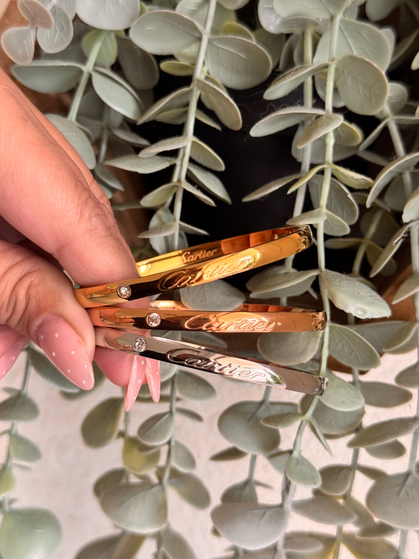 Cart Logo Clip Bangle With Stone