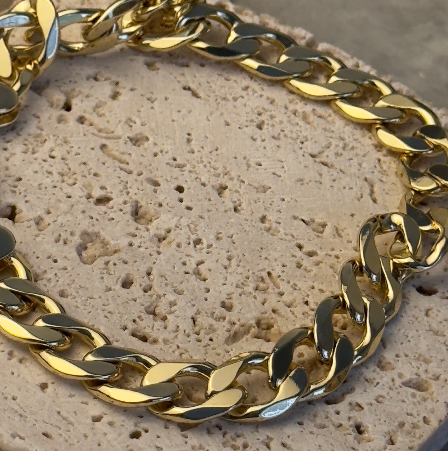 Chunky Cuban Link Anklet - (10MM)