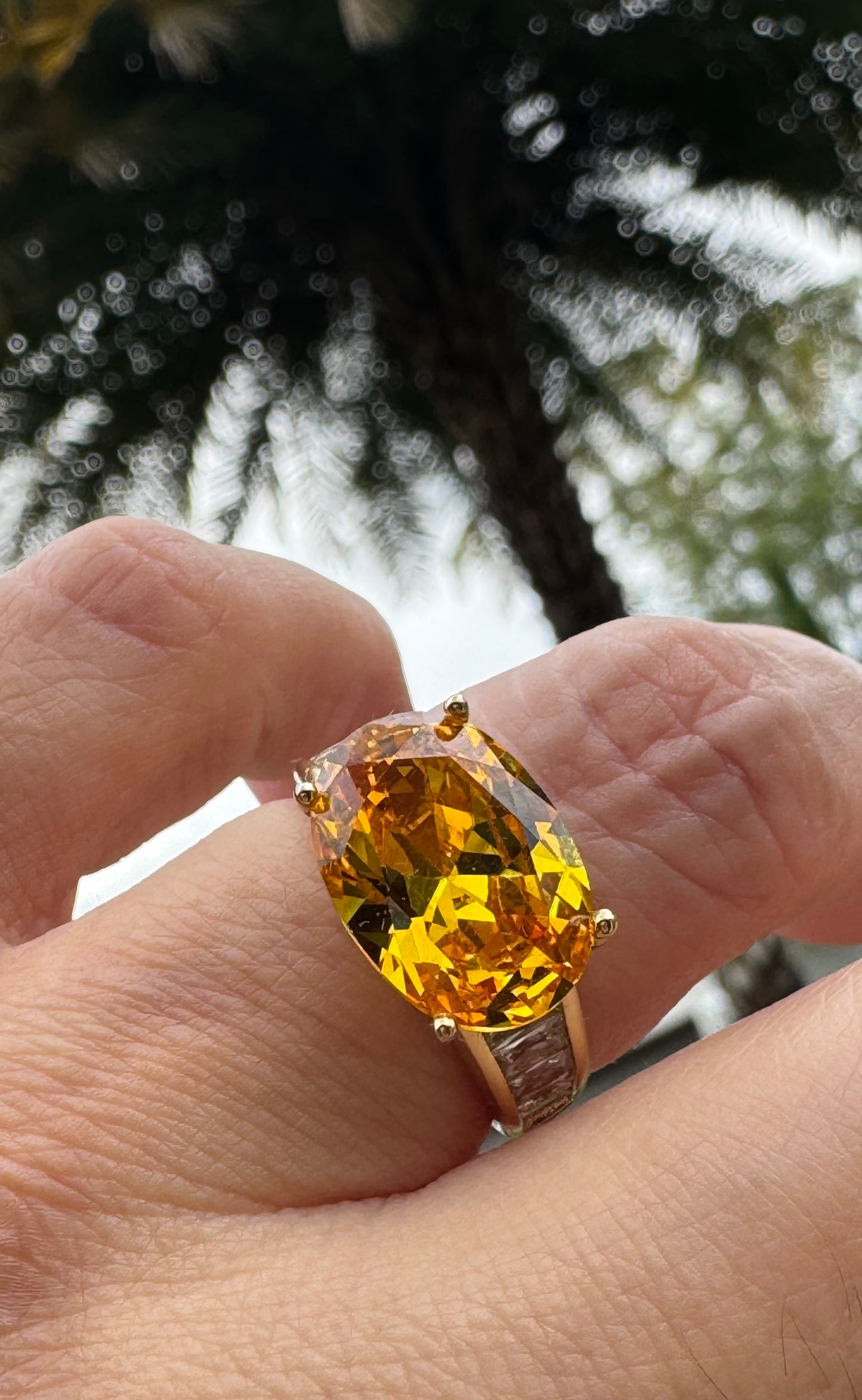 Oval Yellow Stone With Crystal Band