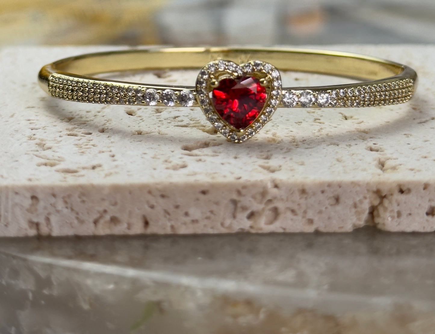 Red ♥️Heart Zicornium Clip Bangle