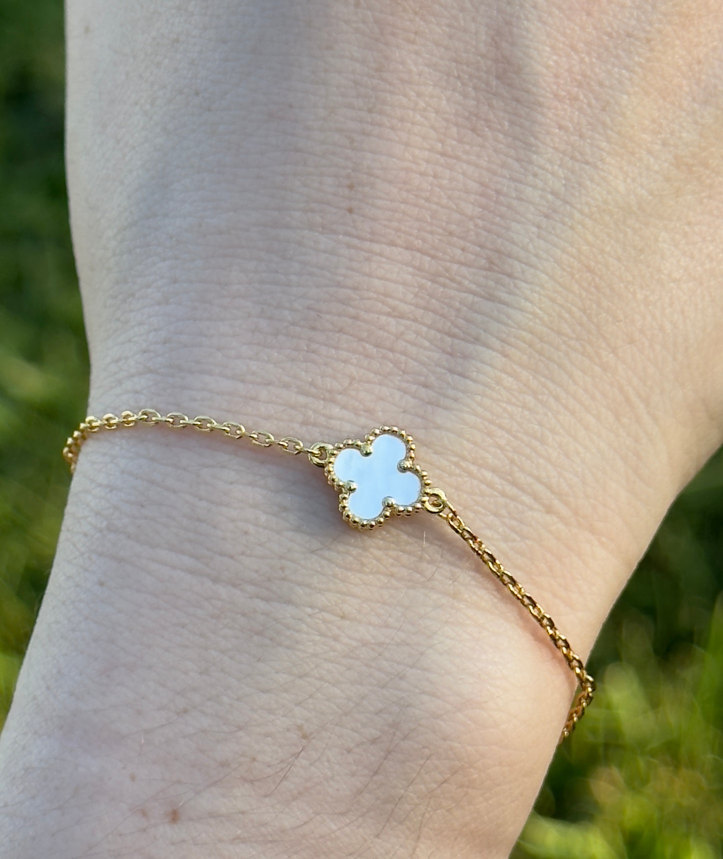 Single Clover  Bracelet (9MM Clover )