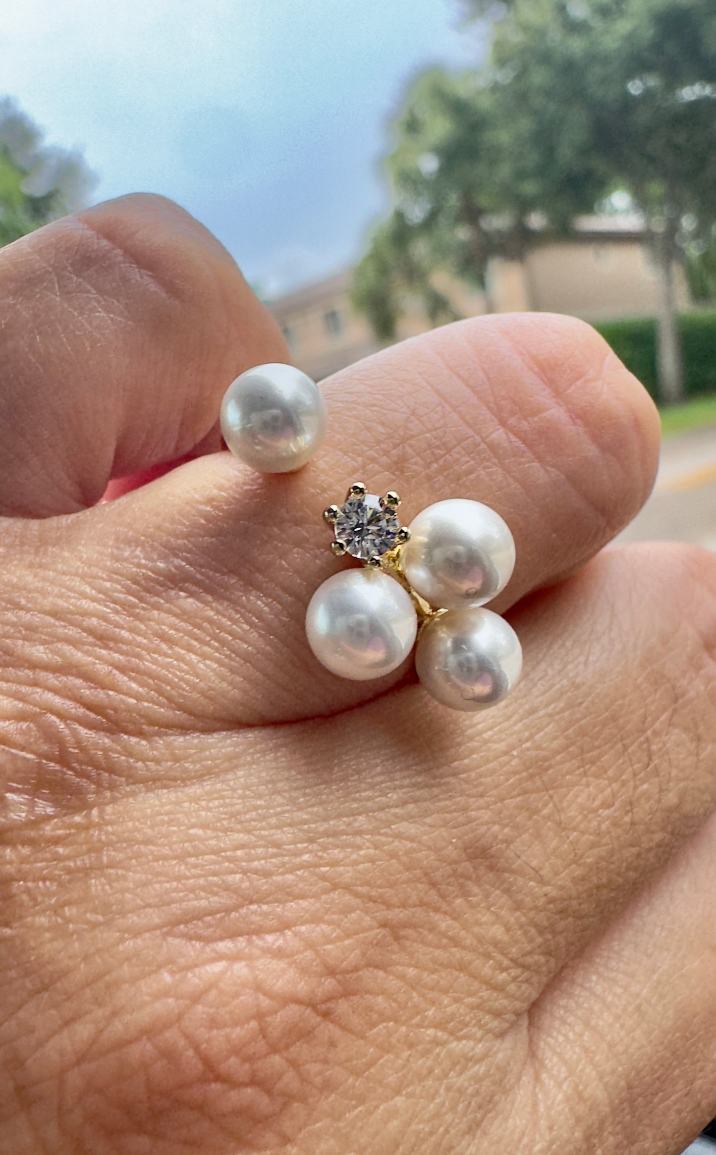 4 Pearls Crystal Stud Ring