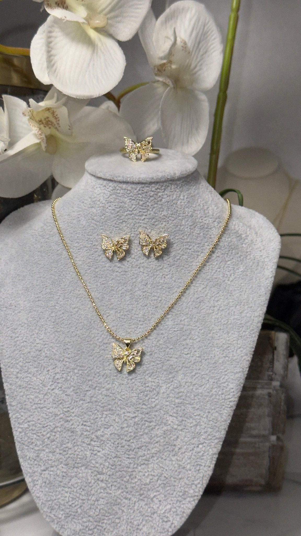 Butterfly gold set (3 piece set ) - Figi Jewels