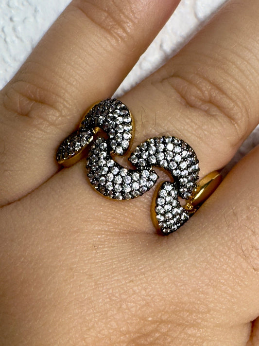 Charcoal zircornium ring waves - Figi Jewels