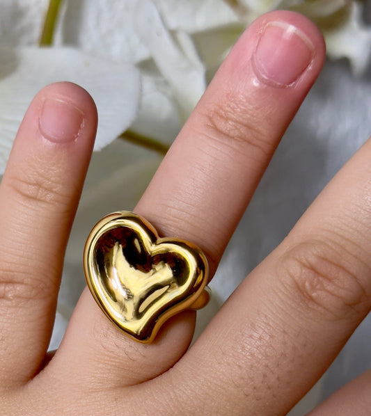 Chunky heart ring gold - Figi Jewels