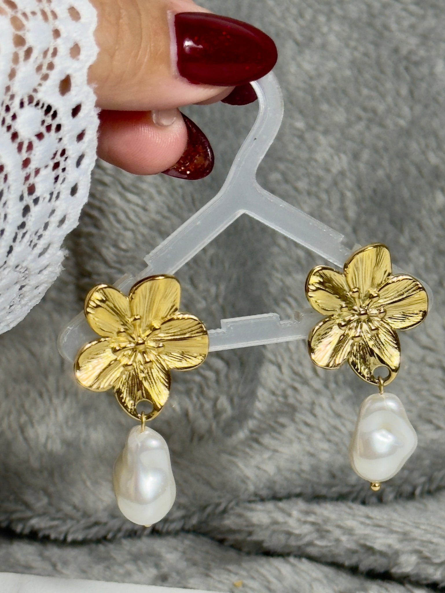 Flower with pearl earring - Figi JewelsEarrings