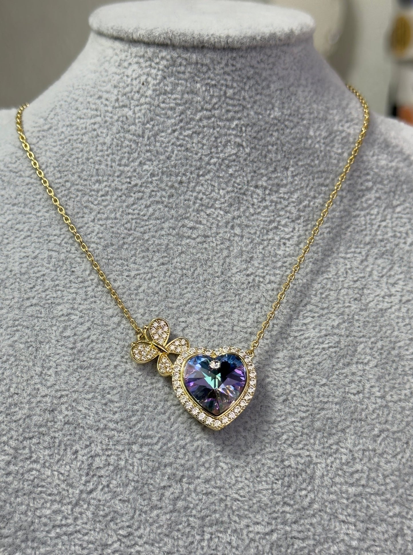 Heart 💜 butterfly 🦋 necklace - Figi JewelsHeart pendants necklace