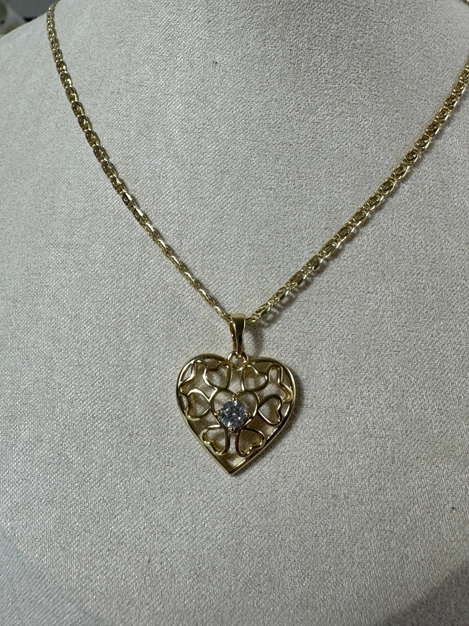 Heart pendant necklace - Figi Jewels