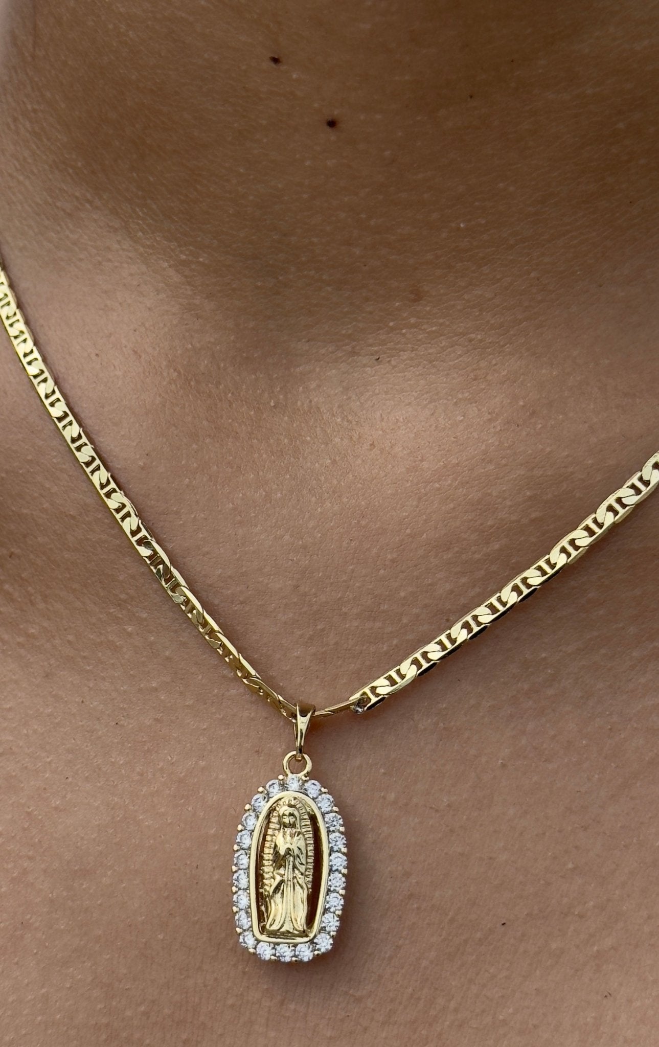 La virgencita chain - Figi JewelsNecklaces