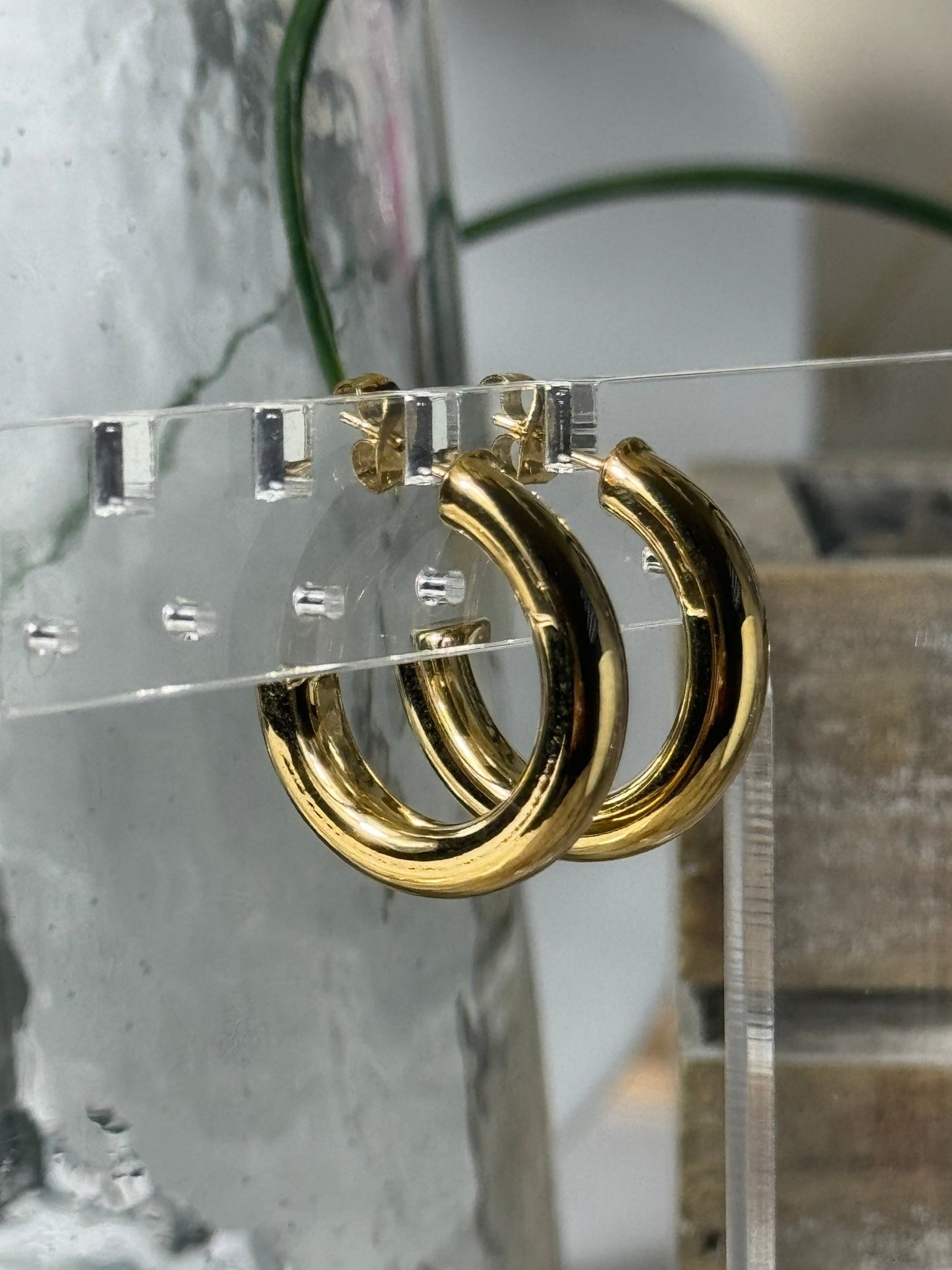 Round chunky hoop - Figi Jewels