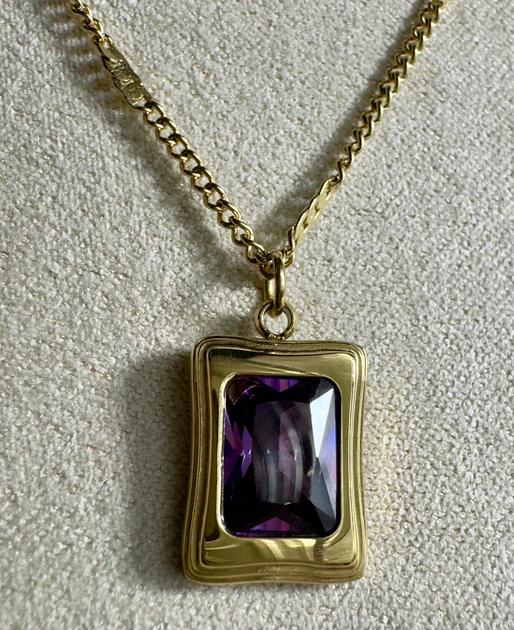 Square crystal pendant gold necklace - Figi Jewels