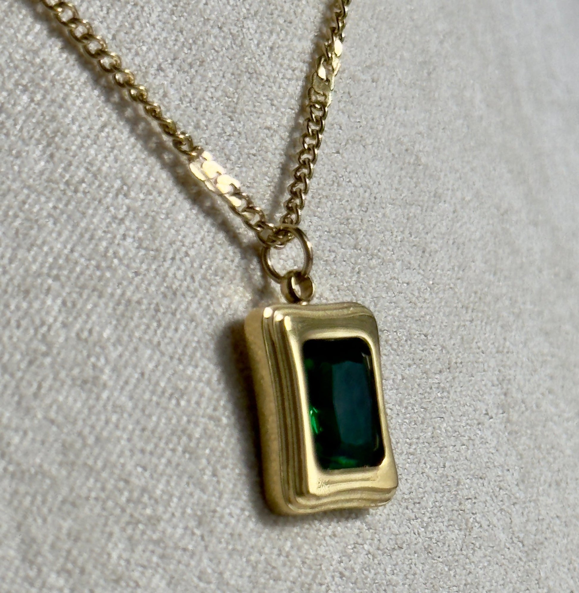 Square crystal pendant gold necklace - Figi Jewels