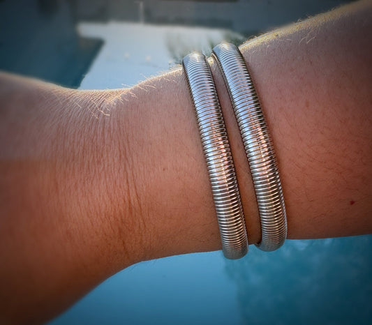 Texture flexible bracelet silver - Figi JewelsBracelets