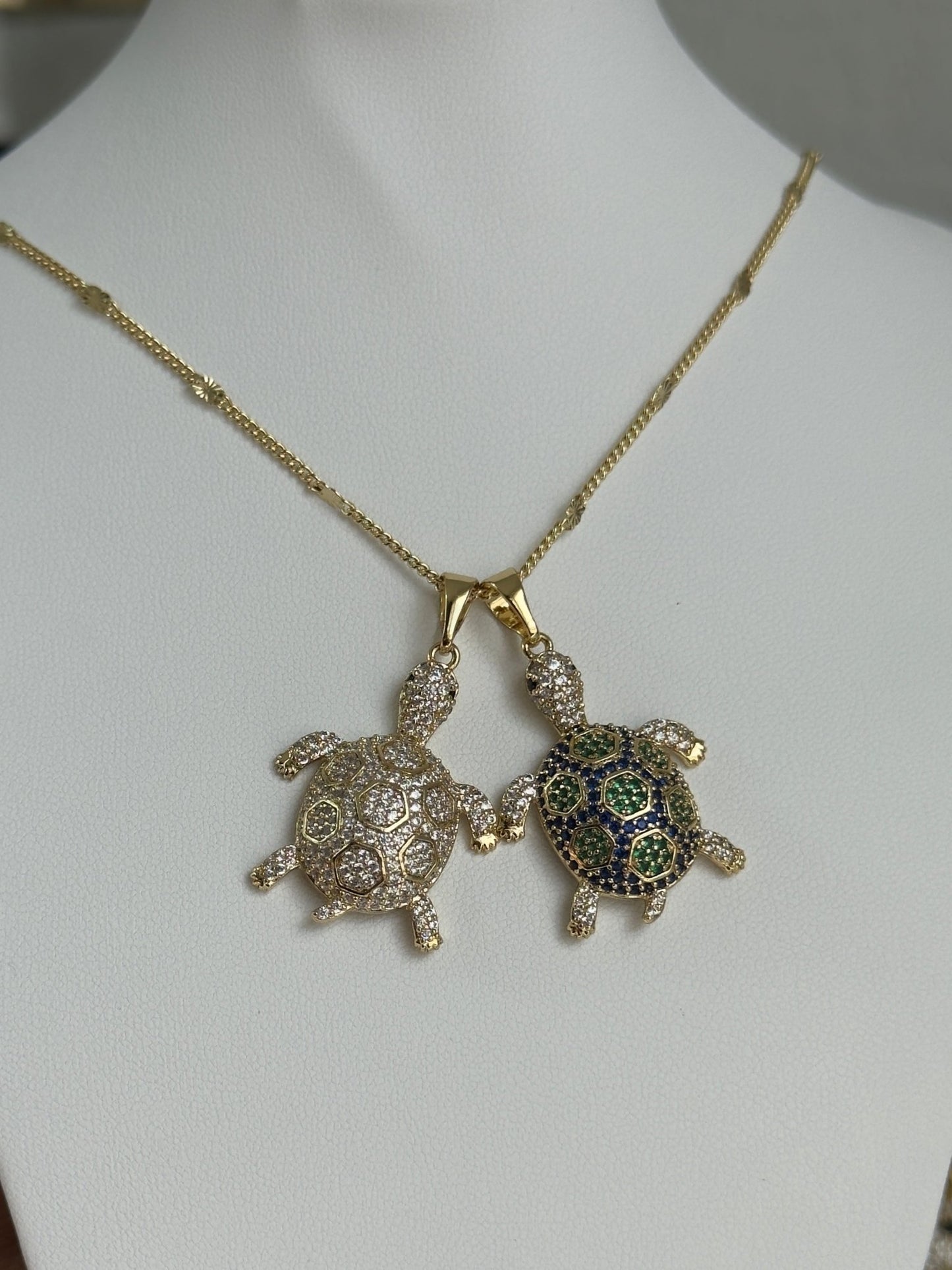 Turtle necklace - Figi Jewels